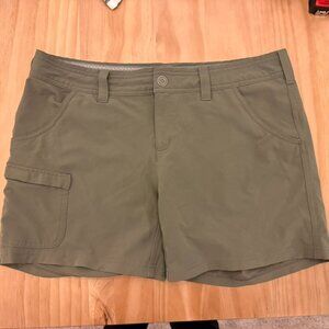 North Face Khaki Green Hiking Shorts Women's Size 10